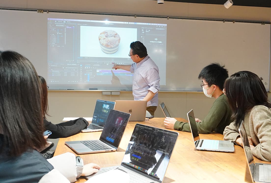 グラフィックデザイン実習1 / 映像表現専攻