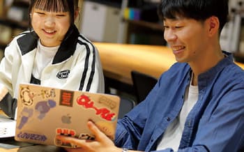 グラフィックデザイン学科