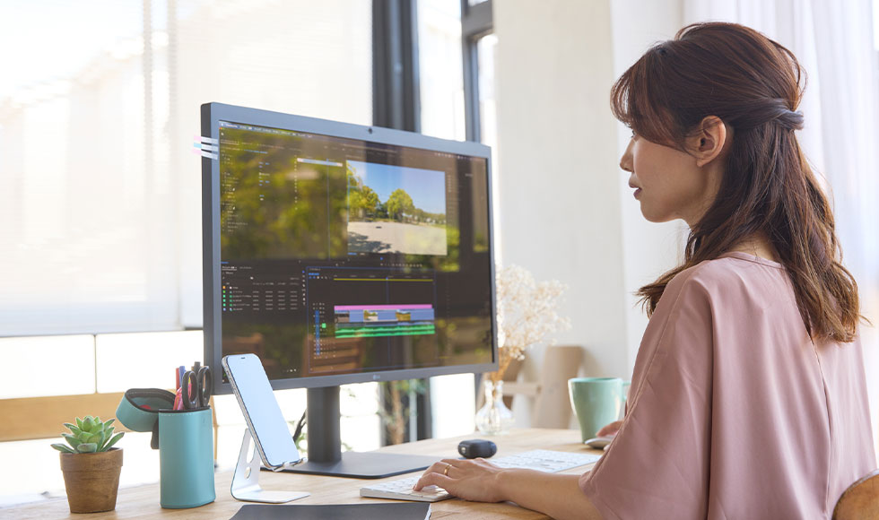 動画クリエイターの様子