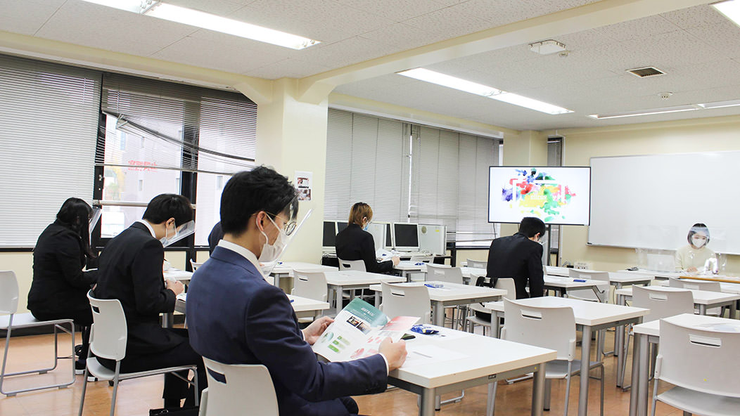 本校オリジナルの就職セミナー！